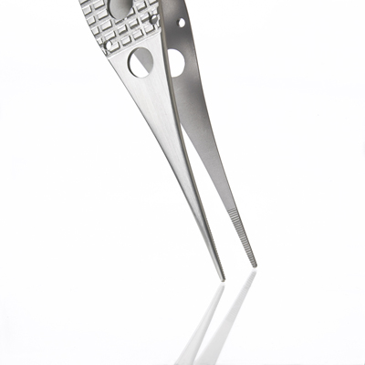 Pincett Ergonomisk 17,8cm Rak Räfflad Tip 3,0 mm