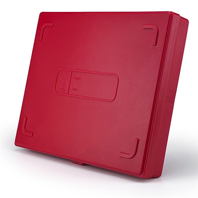 Objektglasask 100 glas PP fast hängande lock RÖD